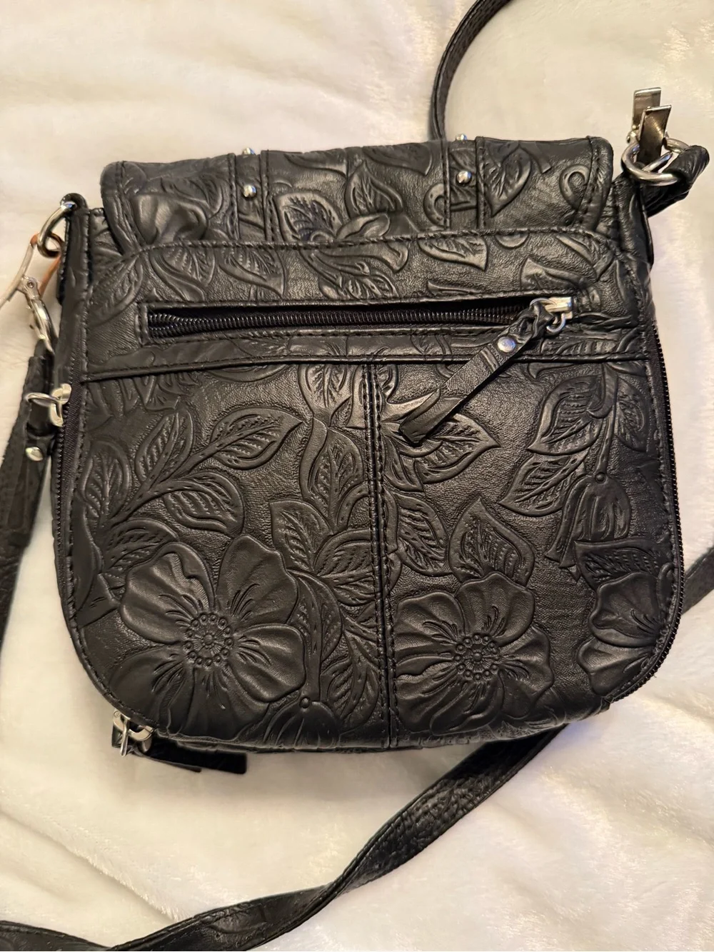 Black Embossed Floral Concealed Weapon Crossbody Shoulder Bag - Picture 7 of 11